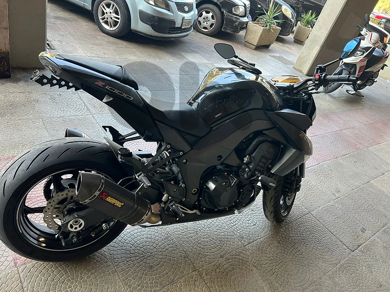 z1000 Model 2013 For Sale For 7,000 $ cash payment