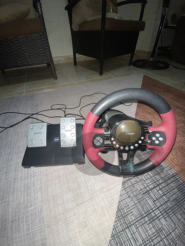 steering wheel for pc/Xbox and plastation