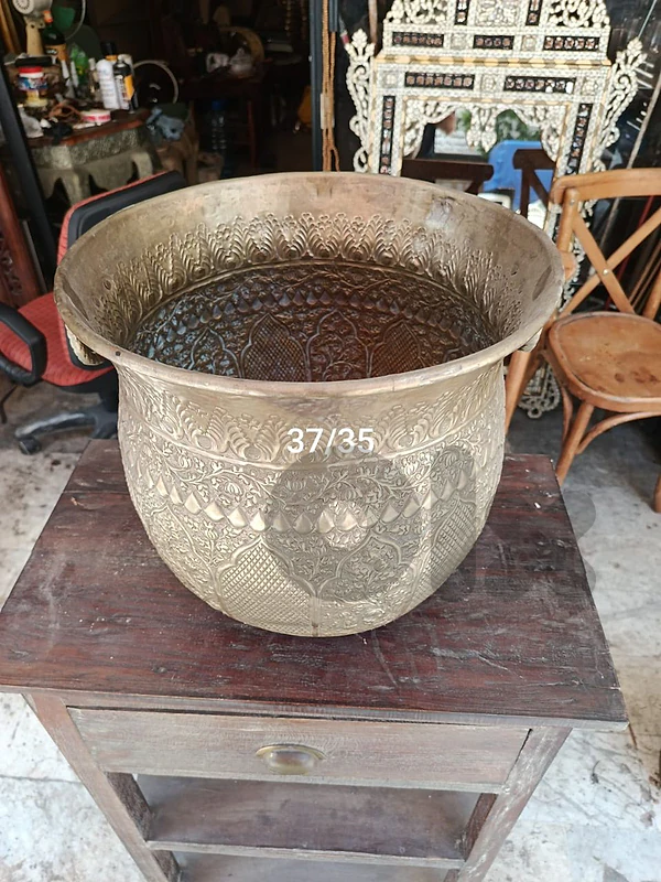 كاشبو انتيك نحاس اصفر مميز