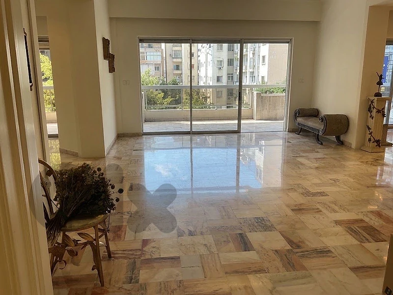 Spacious Apartment / Office for rent in a prime location in Achrafieh.