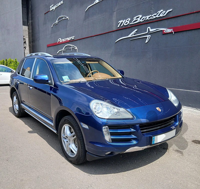 Porsche Cayenne S 2008 (Porsche Centre Lebanon)