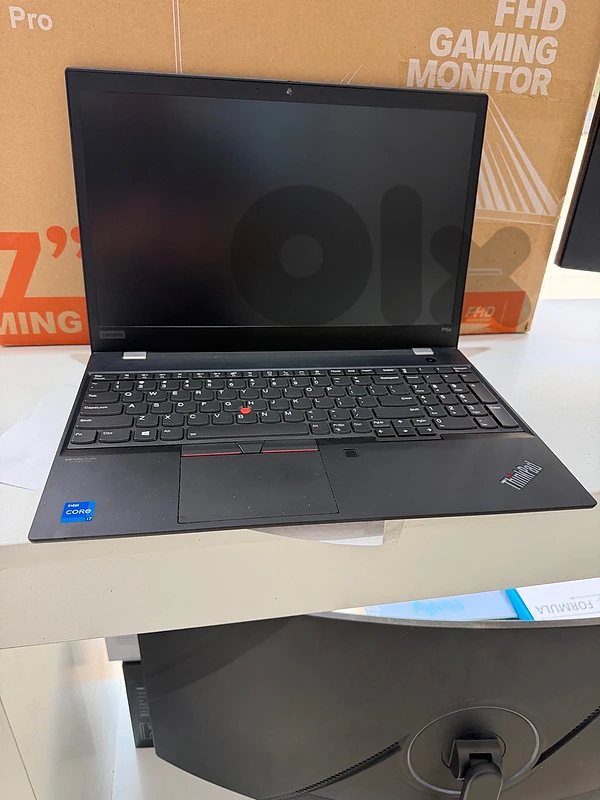 LENOVO THINKPAD P15s WORKSRATION I7 11TH GEN RAM 16 GB VGA 4 GB LENOVO THINKPAD P15s WORKSRATION I7 11TH GEN RAM 16 GB VGA 4 GB