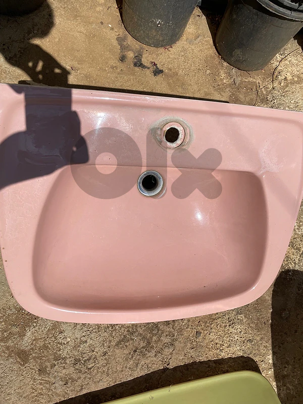 Pink Sink With Mixer
