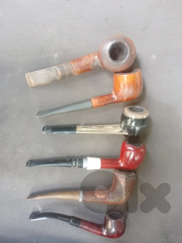 بايبات اصلية عدد 7 مع ستاند خشب