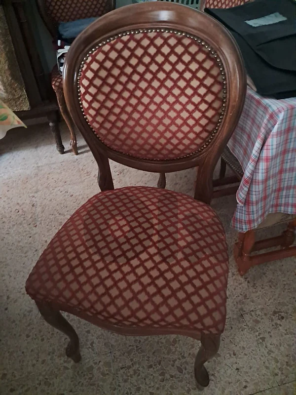 dinning chaire