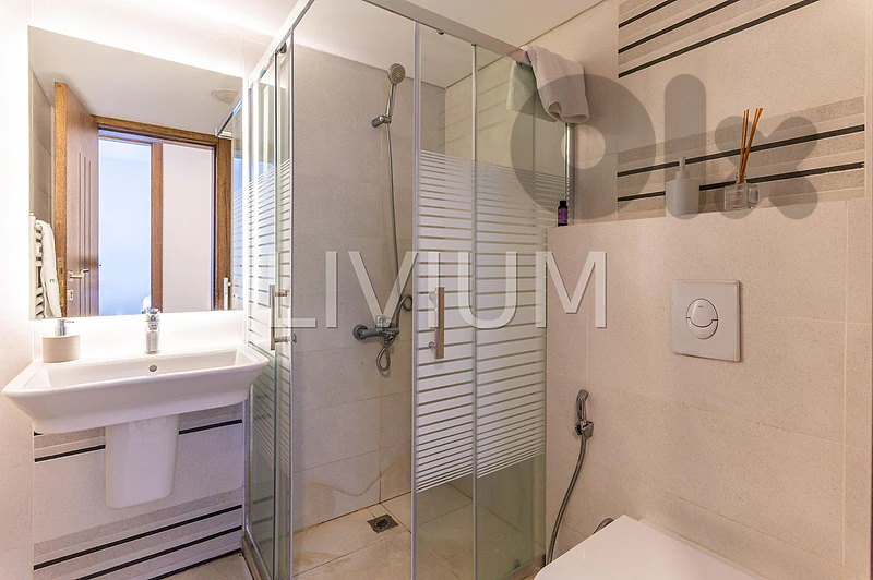 Fully Furnished Apartment for rent in Sodeco 3200$ للايجار في السوديكو