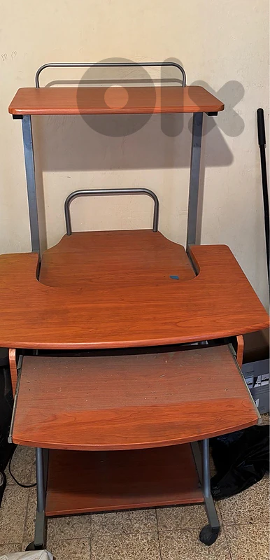 computer desk