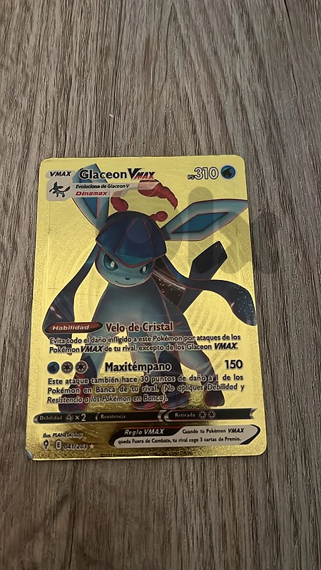 Glaceon VMAX