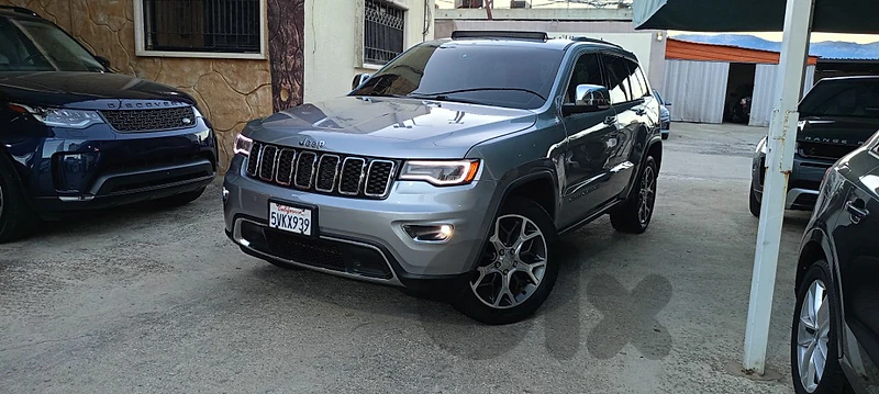 Jeep Grand Cherokee 2019 grand Cherokee limited plus 2019 4x4
