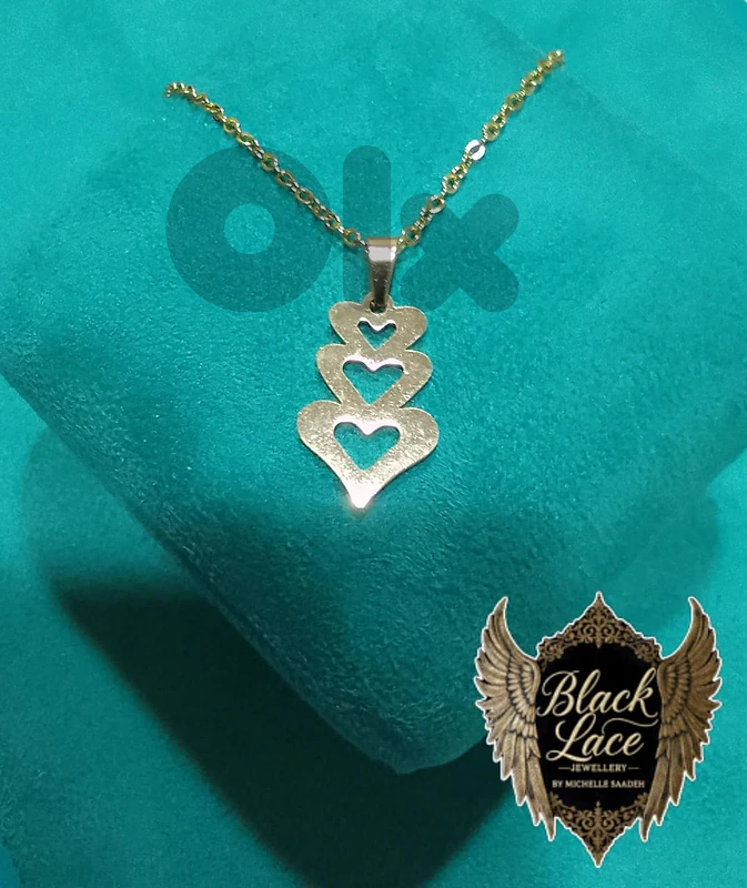 Brazilian gold necklaces