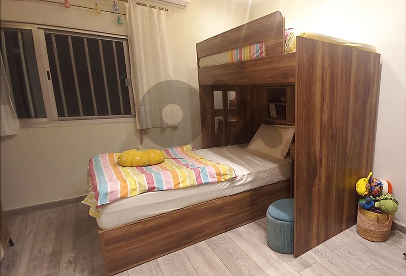 kids dubble bed with matresses