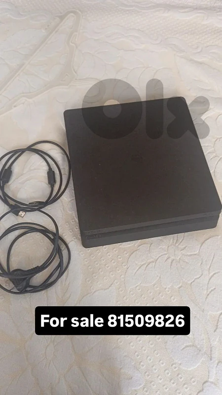 ps4 slim for sale 512gb 4 controller 1 cd minecraft