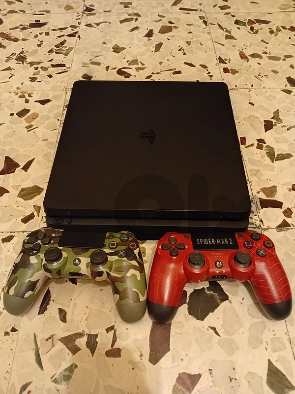 ps4 slim m3adle