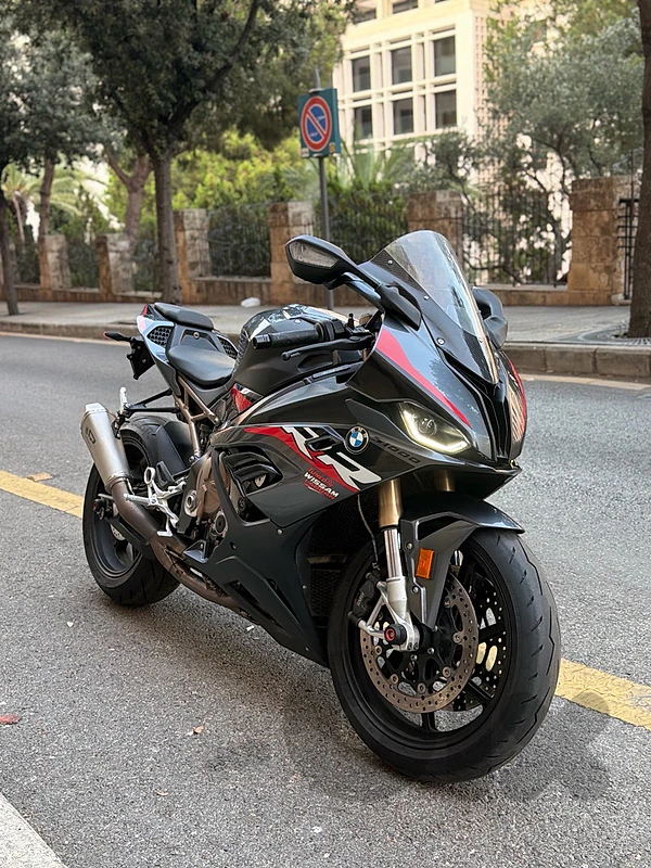 BMW S1000RR