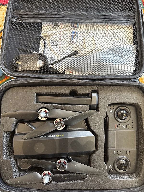 P70 smart drone like new
