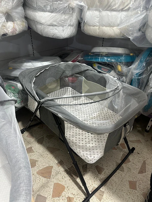 سرير اطفال