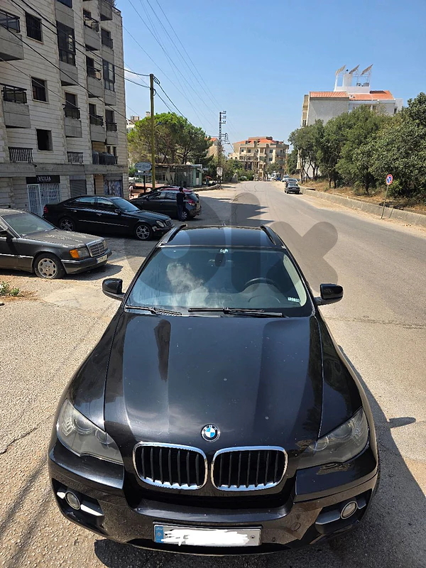 BMW X6 2011