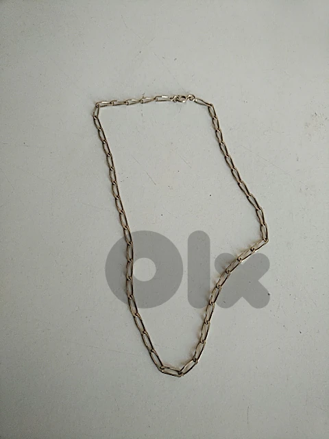 Chain necklace -
Not Negotiable