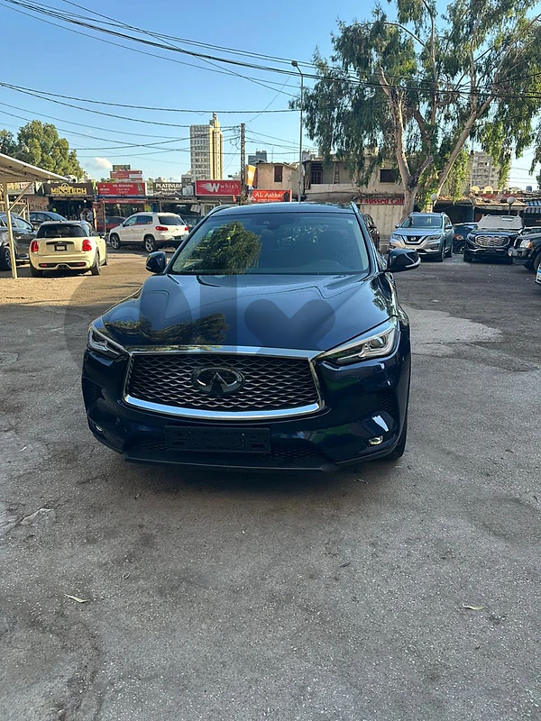 Infiniti Qx series 2019 essential only 25000 miles,almost new car, Infiniti Qx series 2019 essential only 25000 miles,almost new car,