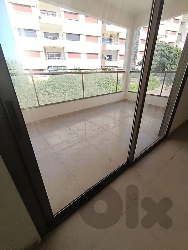 Apartment for sale in Naccach 185,000$ شقة للبيع في النقاش