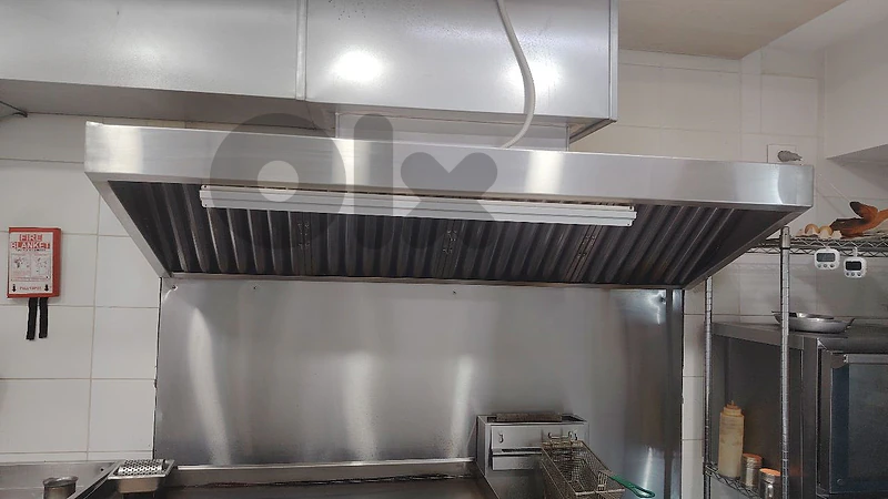 hood+ table refrigerator