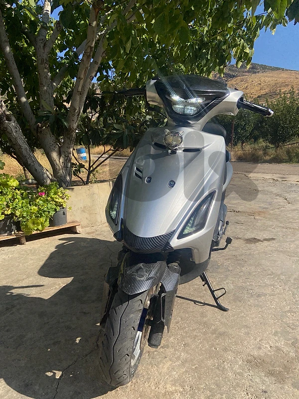 v150 suzzukai