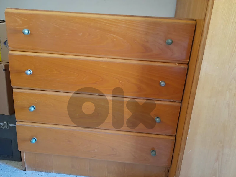 CHEST OF 4 DRAWERS
