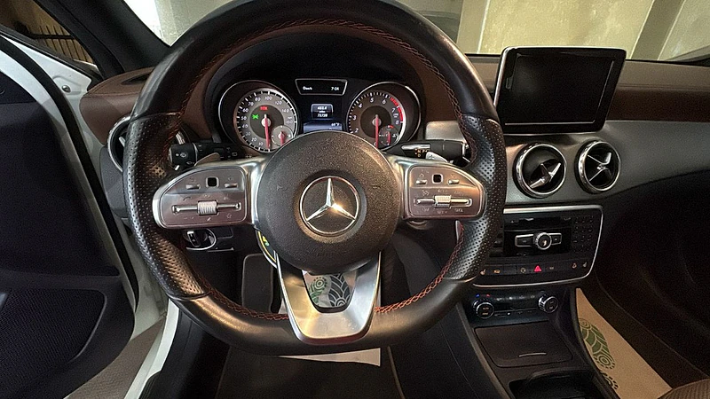 Mercedes-Benz GLA-Class 2015 carlson