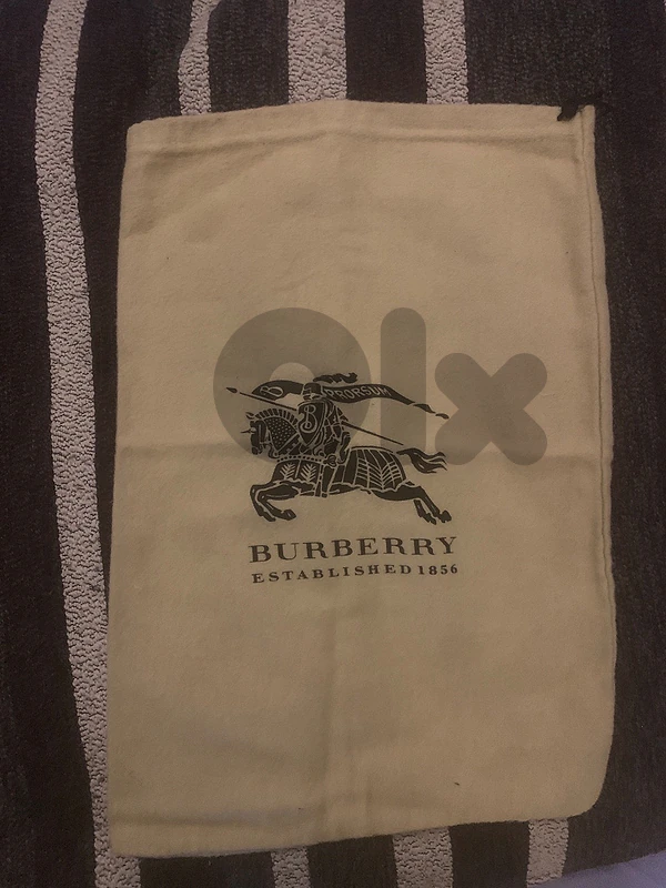Burberry dust bag
