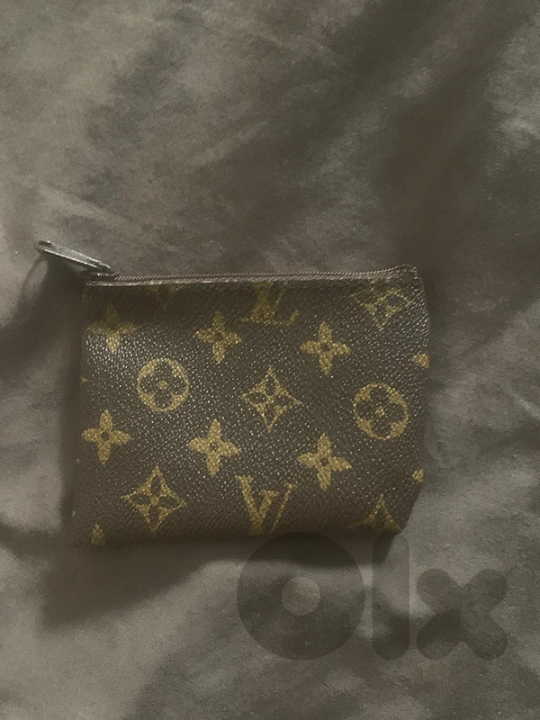Louis vuitton key pouch