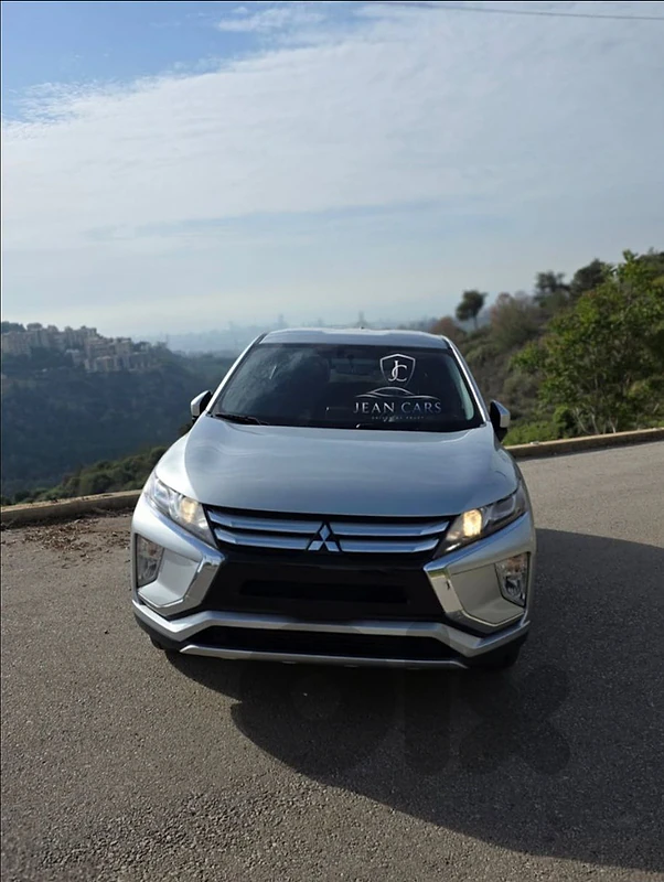 Mitsubishi Eclipse Cross 2018 first version