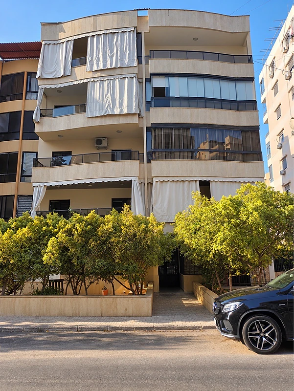A beautiful newly renovated 3 bedrooms apt in Doha Aramoun for rent. A beautiful newly renovated 3 bedrooms apt in Doha Aramoun for rent.