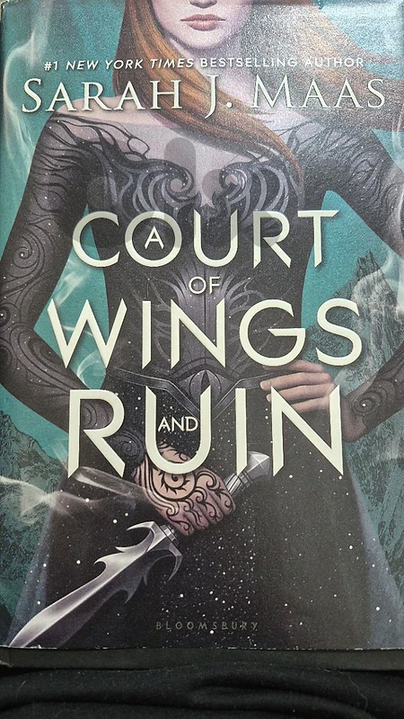 A Court of wings and ruin