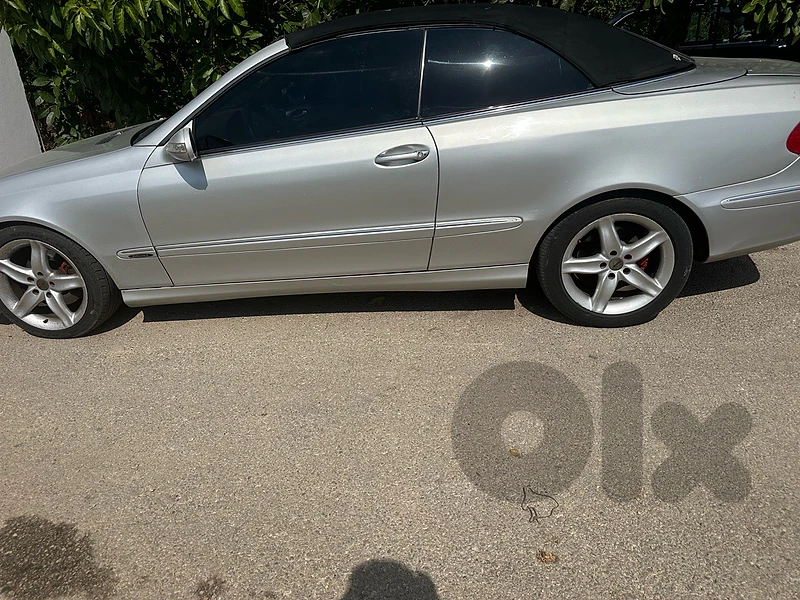 Mercedes-Benz CLK-Class 2004