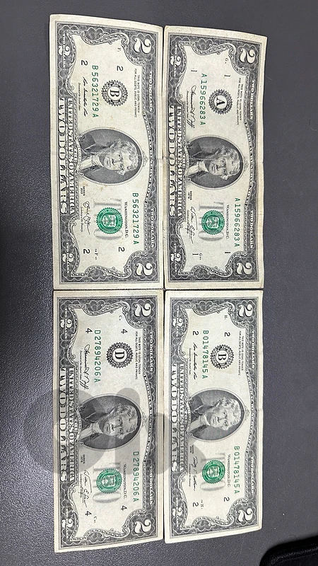 4pcs 2 dollars Bill