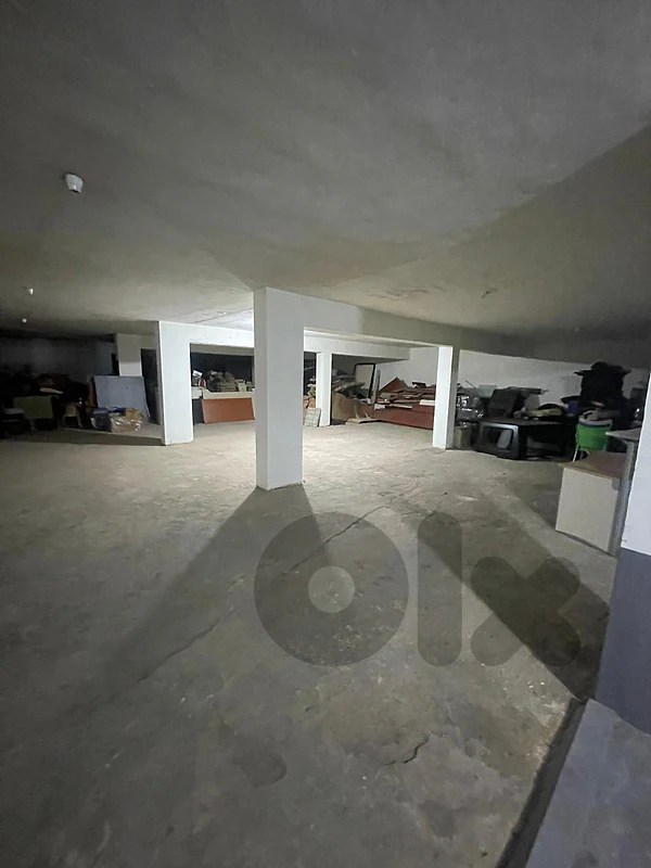Warehouse  for Rent in Hazmieh