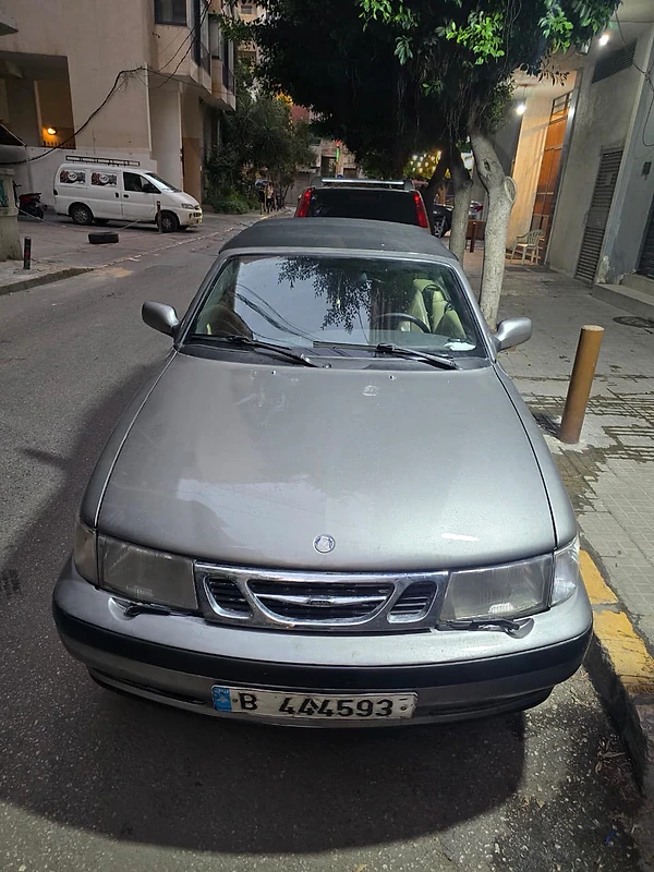 Saab 9-3 2002 SAAB 9-3 SE Turbo convertible 2002