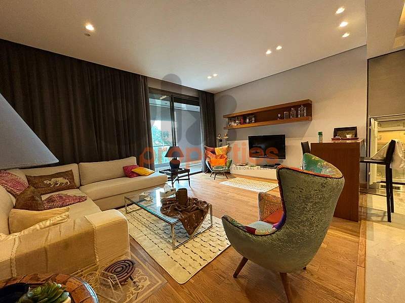 Apartment For Sale in Achrafieh I شقة للبيع في الأشرفية CPBHD21