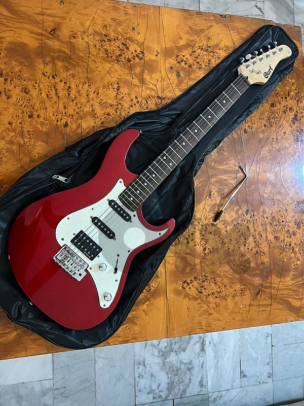 Cort G220 Electric Guitar – Full Bundle