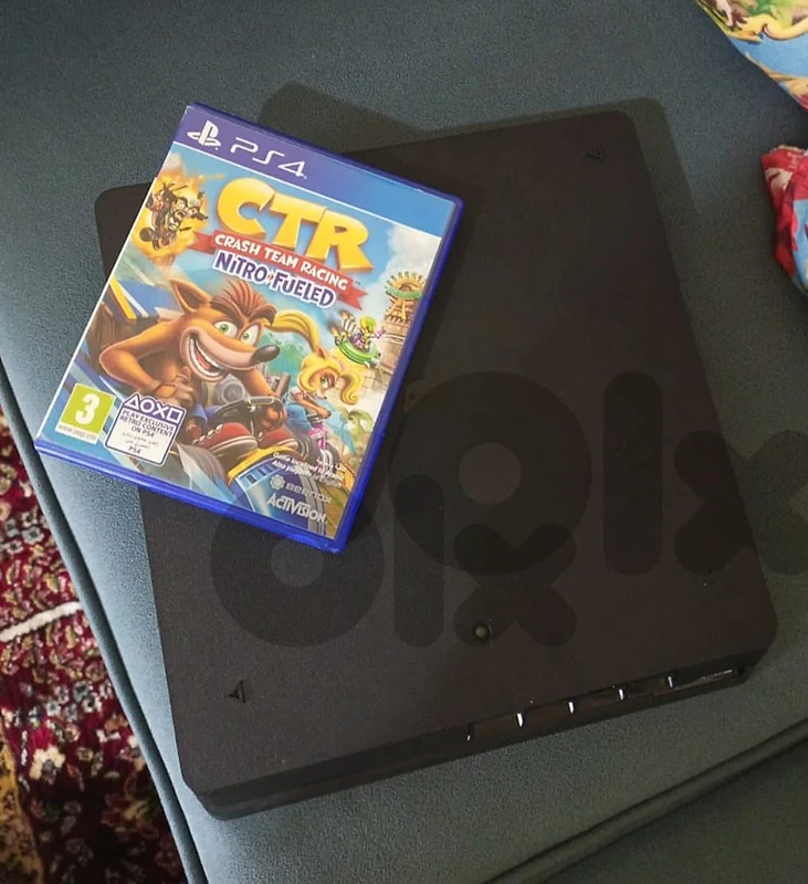 PS4 SLIM