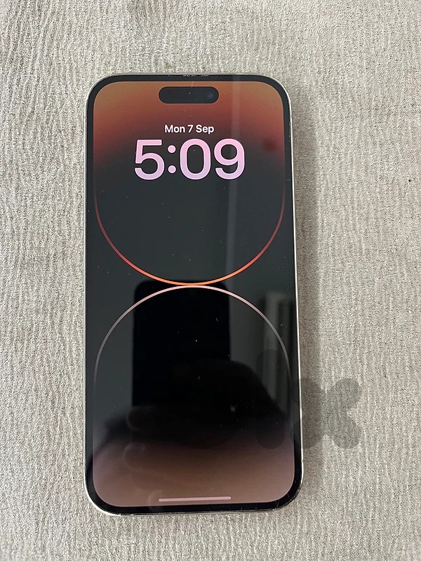 iPhone 14 Pro - 128 GB Gold