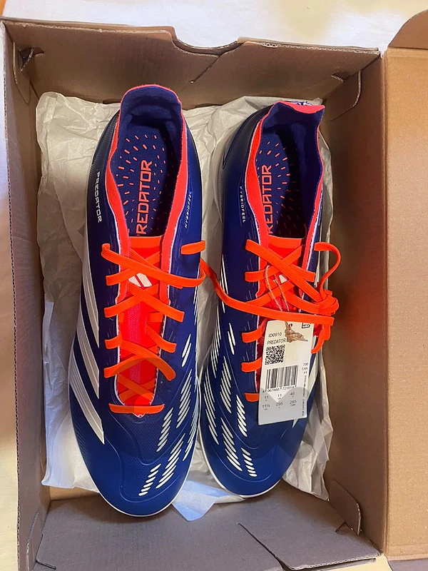 Adidas Predator League TF Football Shoes