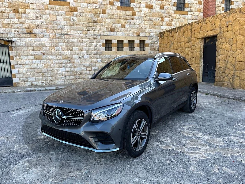 Mercedes-Benz GLC-Class 2019 300