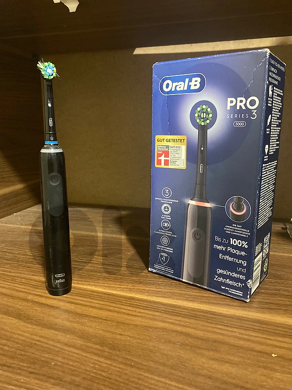 electric toothbrush