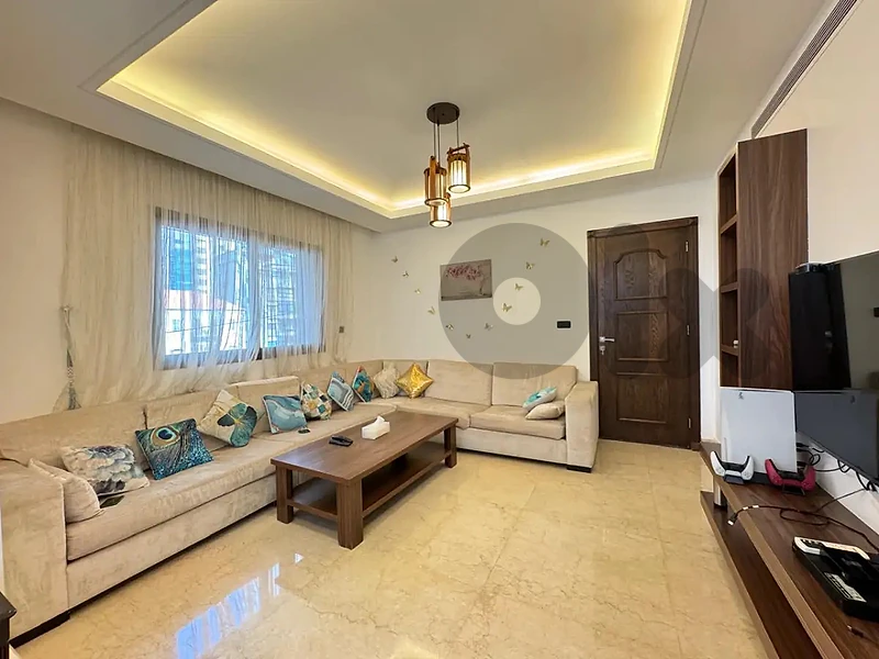 Apartment for sale in Ain Mraiseh - شقة للبيع في عين المريسة MQBBH001