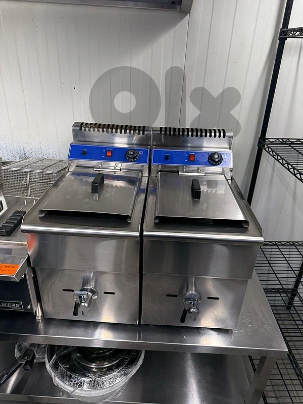 Menu, kiosk, kitchen, equipment, full operation