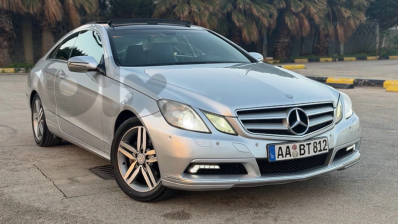 Mercedes-Benz E-Class 2010 E250 4 CILENDER