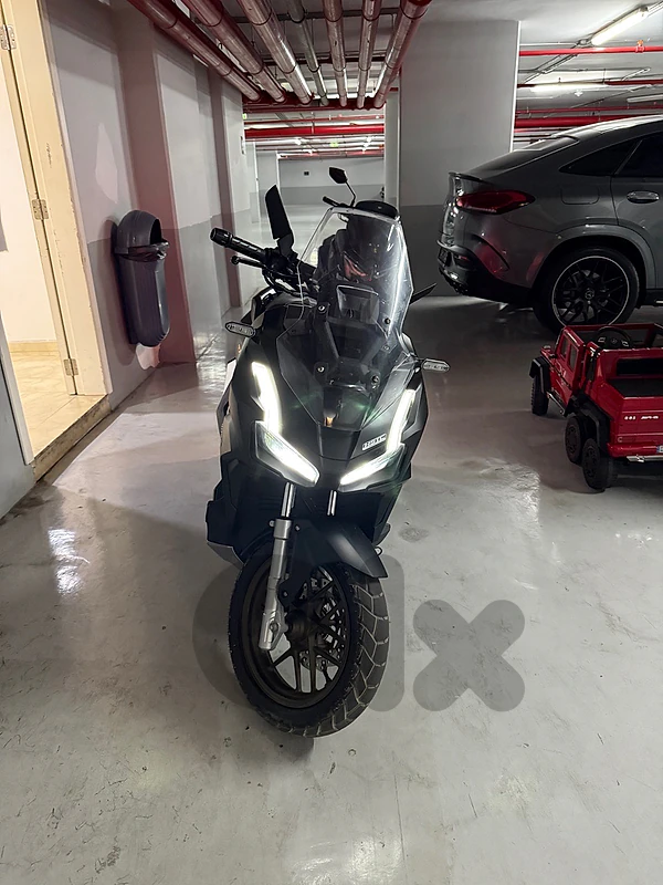 Honda adv 160 2025