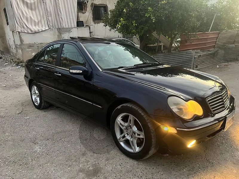 Mercedes C240 2001