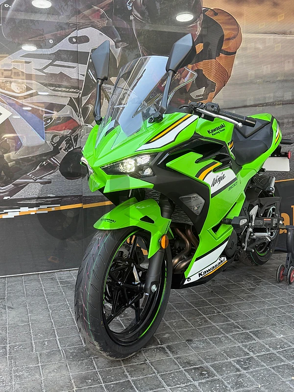 kawasaki ninja 500 se krt edition